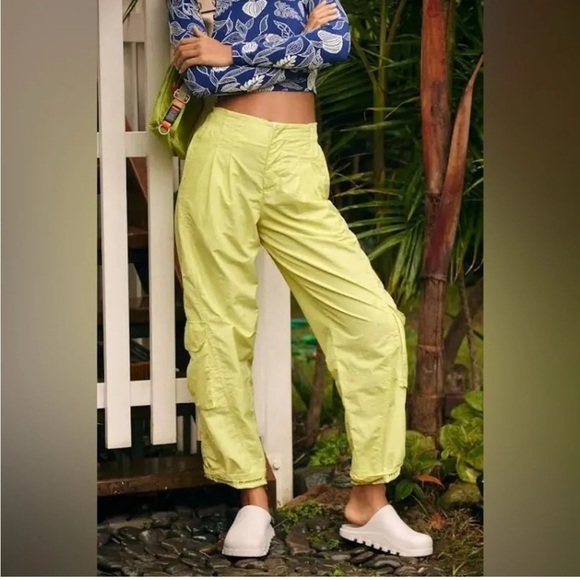 FP Movement Mesmerize Me Cargo Pants Yellow Free People Relaxed Oversized - Picture 1 of 16